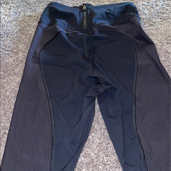 Lululemon Leggings - Picture 3 of 4